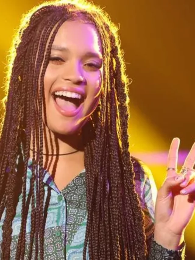 AGT 17 2022 13 years old Sara James took Golden Buzzer Audition VIDEO