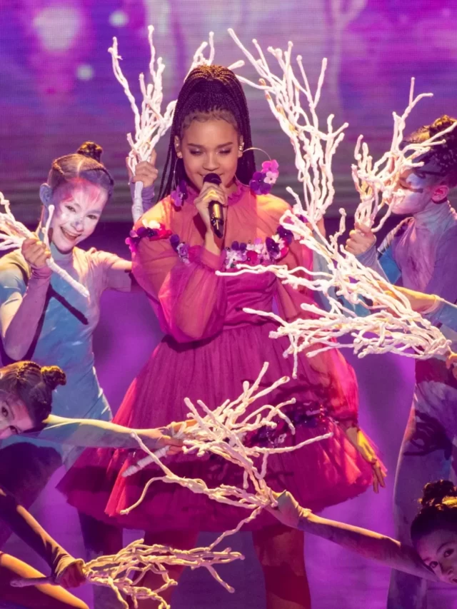 Sara James incredible singing perform once again in the AGT semifinal